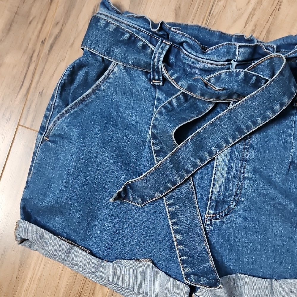 Express Shortie Super High Rise Retro Denim Women's Shorts - Picture 2 of 11